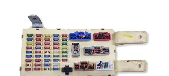 Hyundai Santa Fe Fuse module 919502B200
