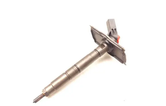 Audi Q7 4L Fuel injector 059130277AR 0445116015