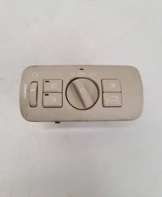 Volvo XC70 Light switch 30739422 04067323