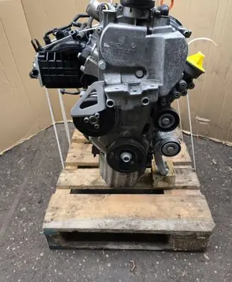 Volkswagen Golf VI Engine swap CAXA