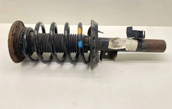 Volvo XC60 Front shock absorber with coil spring 31340477