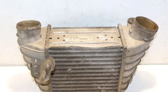 Audi TT Mk1 Intercooler radiator 8L9145805