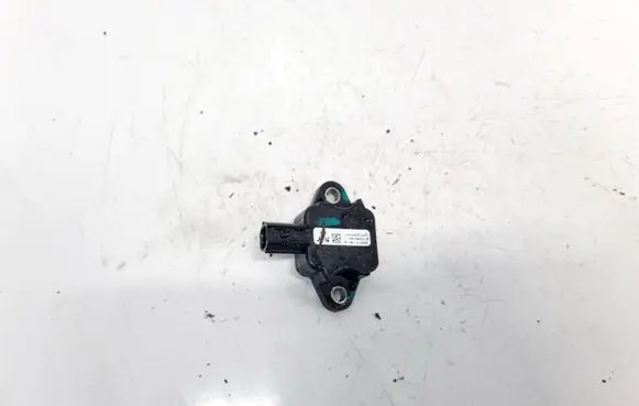Tesla Model S Airbag deployment crash/impact sensor 100527500A 1005275-00-A