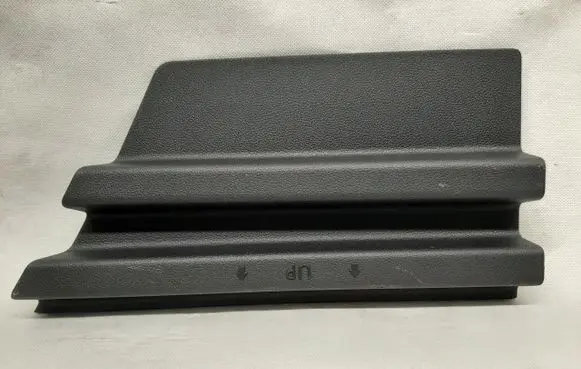 Volkswagen Tiguan Trunk/boot side trim panel 5NA867461A
