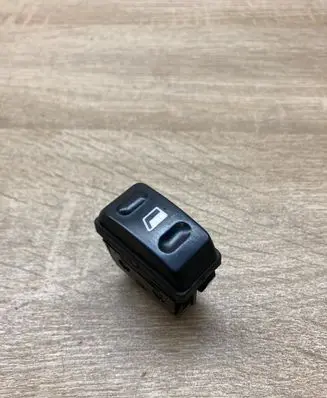 Citroen Xsara Electric window control switch A9082 22681