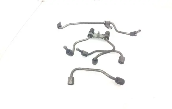 Honda CR-V Fuel injector supply line/pipe 