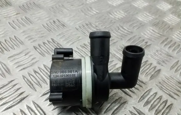 Volkswagen PASSAT B7 Electric auxiliary coolant/water pump 5N0965561A