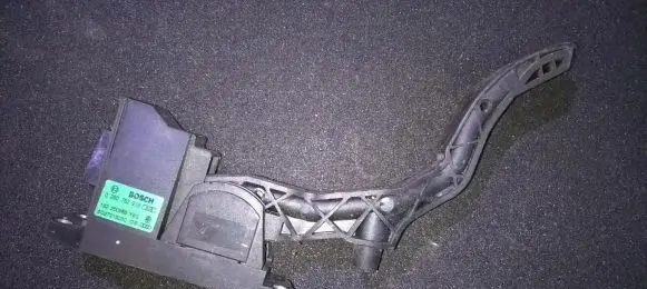 Skoda Fabia Mk1 (6Y) Accelerator throttle pedal 0280752219 6q2721503c
