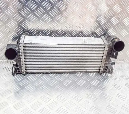Ford Focus Intercooler radiator CV619L440VC X1436001