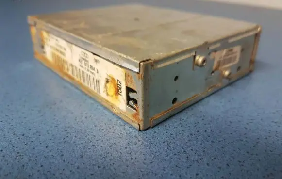 Audi A6 S6 C5 4B GPS navigation control unit/module 4B1919894B 7612001049 1Z7B6169526