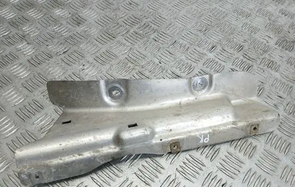 BMW 5 F10 F11 Heat shield in engine bay 7185203 24640010