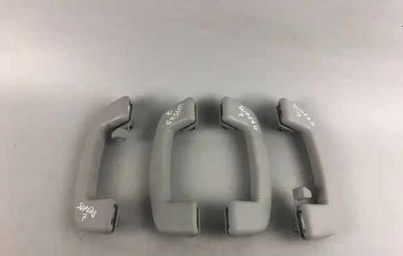 Skoda Superb B8 (3V) A set of handles for the ceiling 3V857643A 3V0857607A