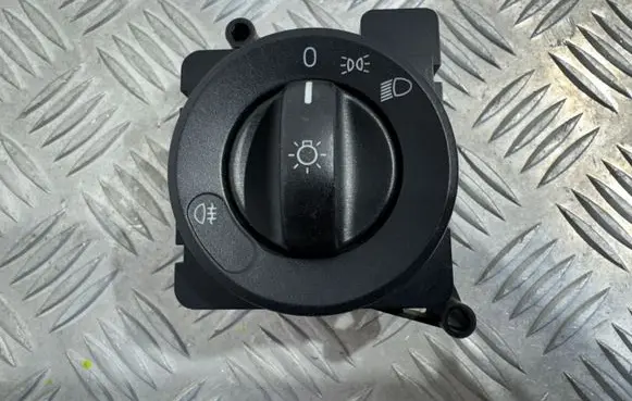 Mercedes-Benz Sprinter W906 Light switch A9065450104
