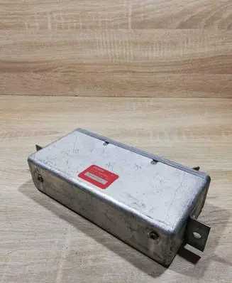 BMW 5 E28 ABS control unit/module 0265100020