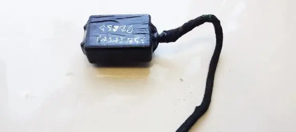 Volkswagen PASSAT B5.5 Alarm control unit/module 