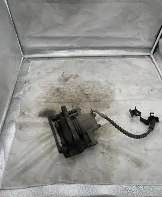 Dodge Grand Caravan Front brake caliper 16018401