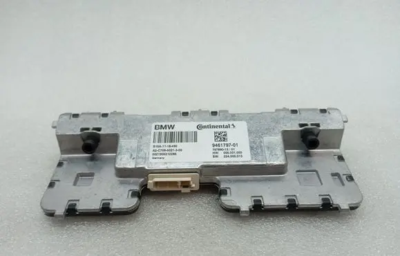 BMW M5 F90 Windshield/windscreen camera 9461797