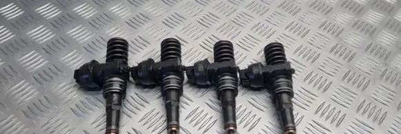 Volkswagen PASSAT B5.5 Fuel injectors set 038130073BQ 0414720222