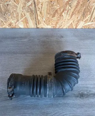 Mazda 6 Air intake hose/pipe R2AA1376X K3804