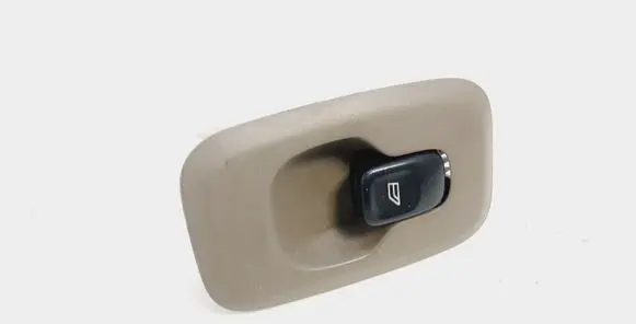 Volvo XC90 Electric window control switch 8685288