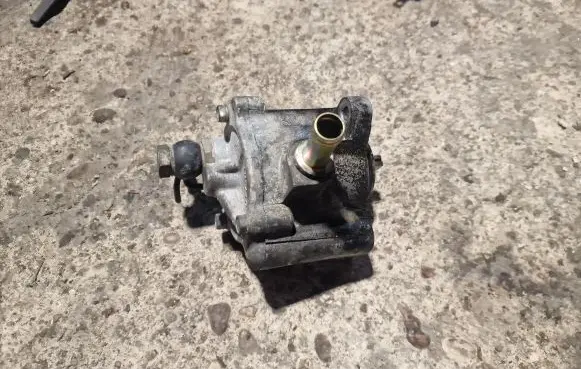 Toyota Corolla E120 E130 Vacuum pump 2930027020 0810002740