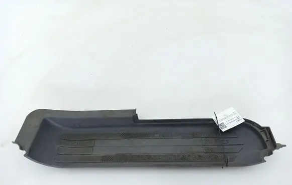 Mercedes-Benz Vito Viano W639 Front sill trim cover P0099418