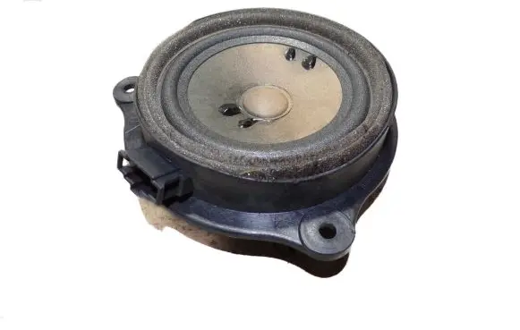 Audi A6 S6 C6 4F Front door speaker