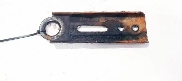 Opel Tigra B Radiator mount bracket 
