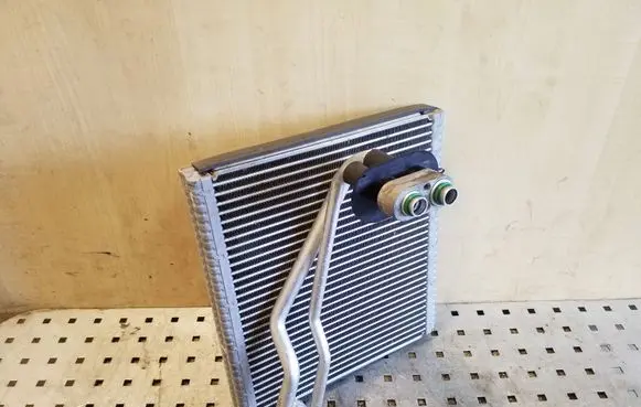Air conditioning (A/C) radiator (interior)