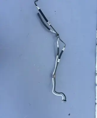 Power steering hose/pipe/line