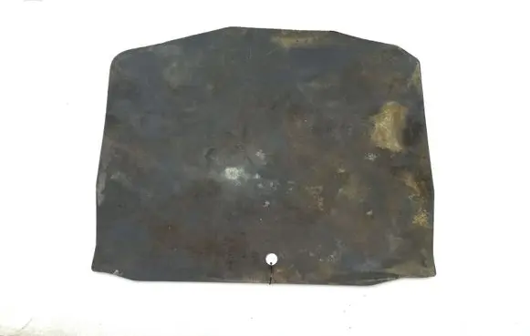 Trunk/boot floor carpet liner