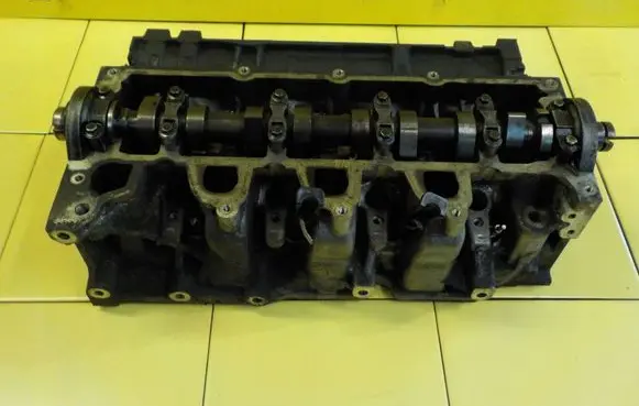 Nissan NV200 Engine head 110421067R K9K400
