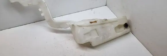 Ford Fusion Windshield washer fluid reservoir/tank 5S6117618