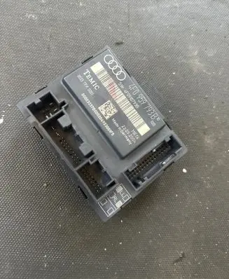 Audi A6 S6 C6 4F Door control unit/module 4F0959793B 4F0910793B 0033TFK0001