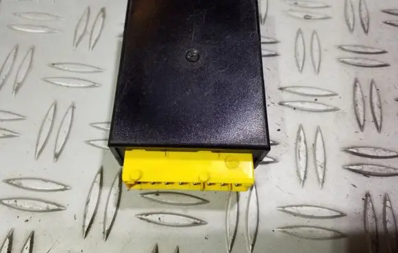 BMW 5 E39 Other control units/modules 6010820005 61358362277