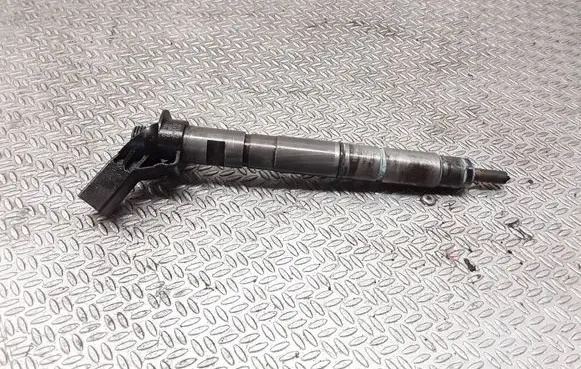 Audi A6 S6 C6 4F Fuel injector 0445115054 059130277AJ