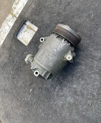 Opel Zafira B Air conditioning (A/C) compressor (pump) 401351739