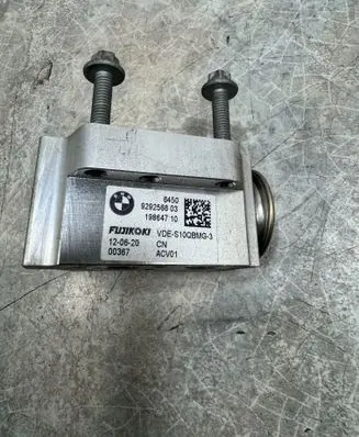 BMW i3 Air conditioning (A/C) expansion valve 9292566