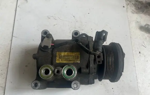 Ford Focus Air conditioning (A/C) compressor (pump) 1S4H19D629AB