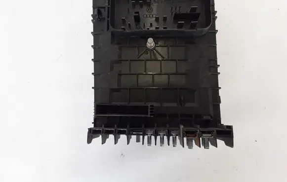 Volkswagen Caddy Fuse module 1K0937125A