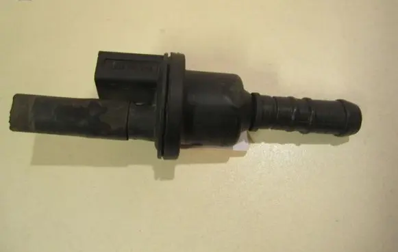 Volkswagen Golf VI Turbo solenoid valve 6QE906517A