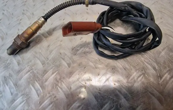 Audi A8 S8 D3 4E Lambda probe sensor 07C906262AF