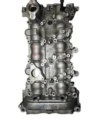Mercedes-Benz CLA C117 X117 W117 Engine head R270016