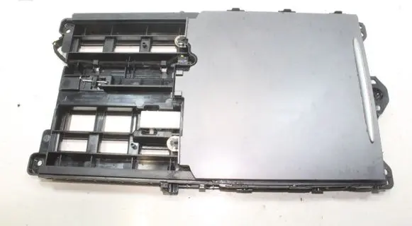 Tesla Model Y Other center console (tunnel) element 175551502A