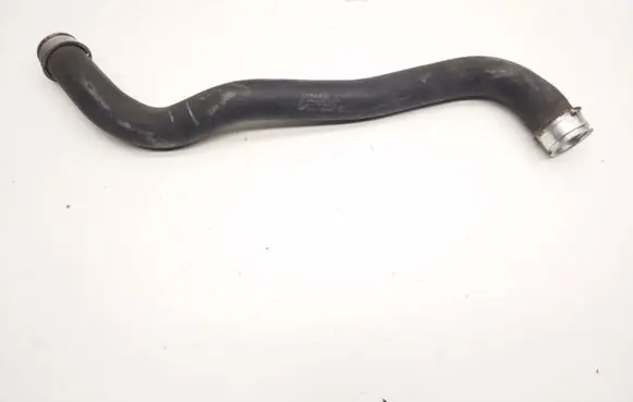 Mercedes-Benz CLS C219 Engine coolant pipe/hose a2115015382