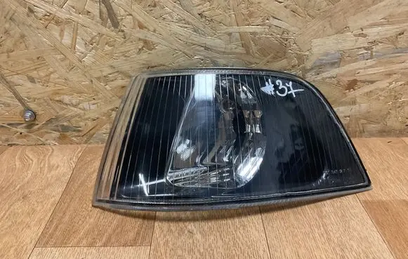 Volvo S40, V40 Front indicator light 18A114B