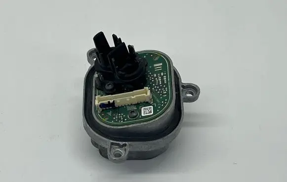 Audi A4 S4 B9 LED ballast control module 1305715395