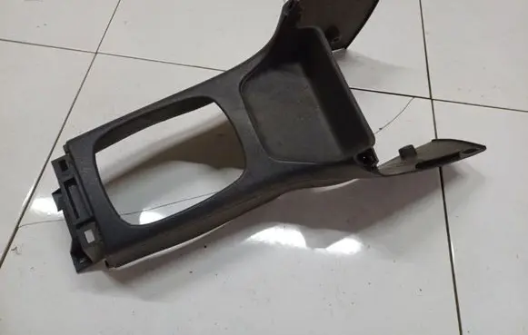 Mitsubishi Colt Other interior part MR189247