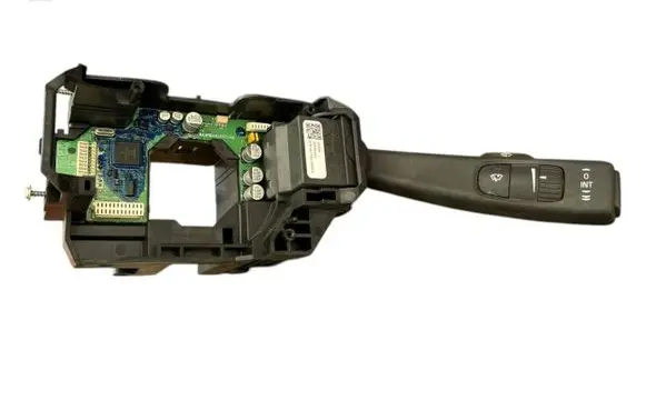 Volvo S80 Wiper control stalk 30798461