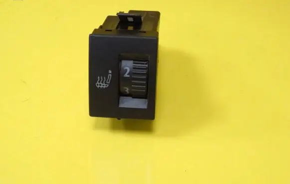 Volkswagen Polo Seat heating switch 6Q0963563